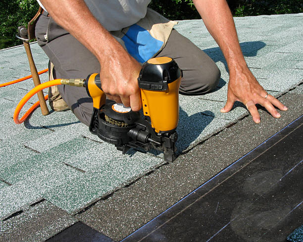 Best Emergency Roof Repair  in Montgomery, IL