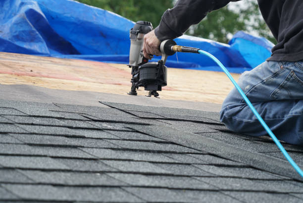 Best Residential Roofing Contractor  in Montgomery, IL
